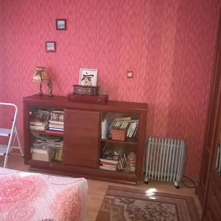 Младост