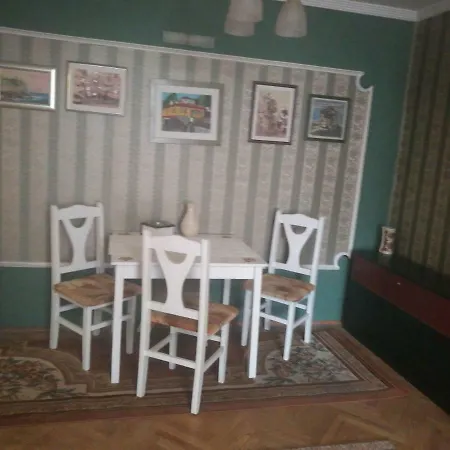 Младост * Warna