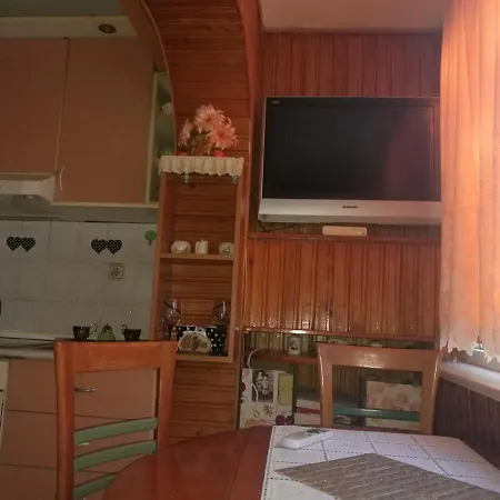 Daire Младост